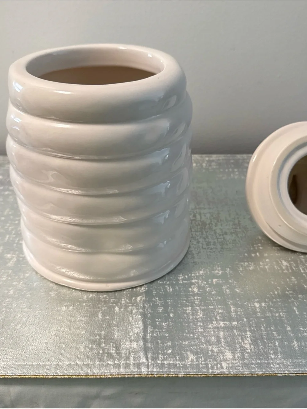 White 'Bee Kind' Ceramic Honey Jar with Bee Accent 10”